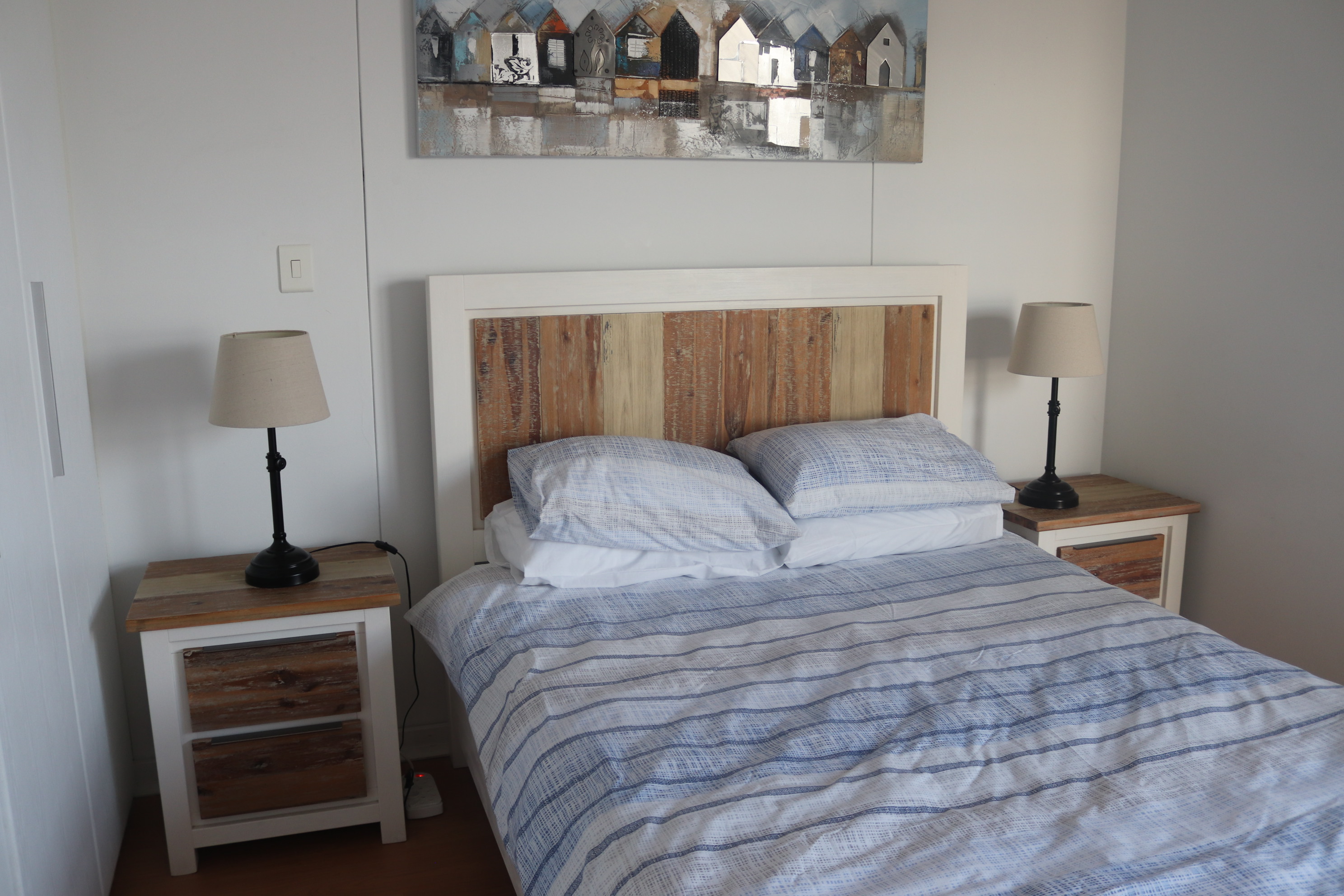907-quayside-durban-beach-bedroom-1 907-quayside-durban-beach-bedroom-1