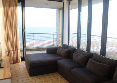 907-quayside-durban-beach-couch