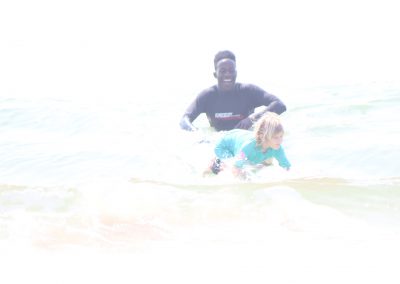 siya-surfing-lesson-with-6-year-old