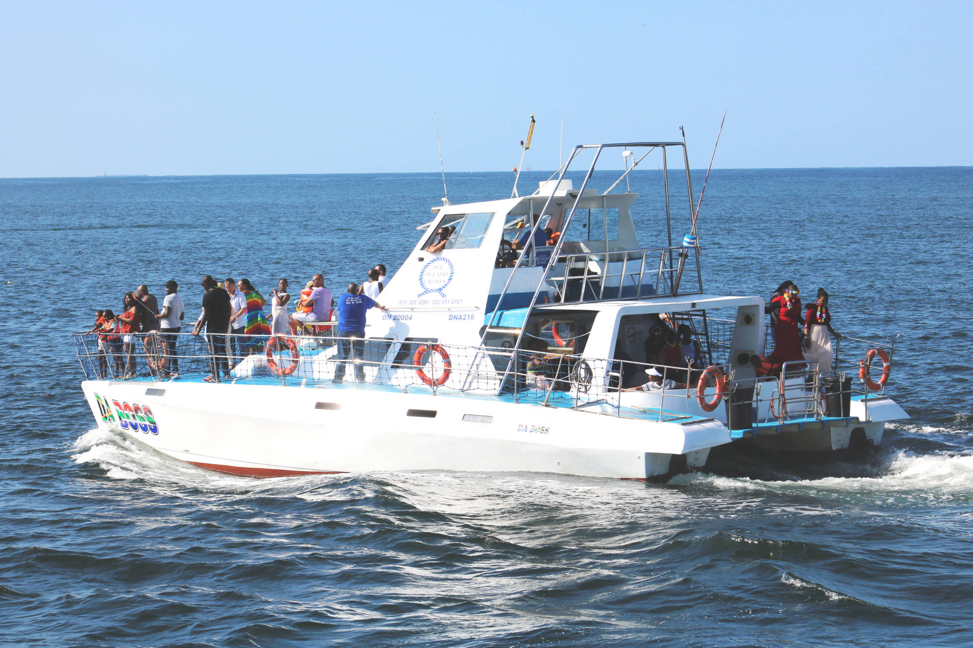 da-boss-boat-cruise-isle-of-capri da-boss-boat-cruise-isle-of-capri